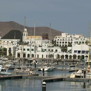 Olga Playa Blanca (Lanzarote)