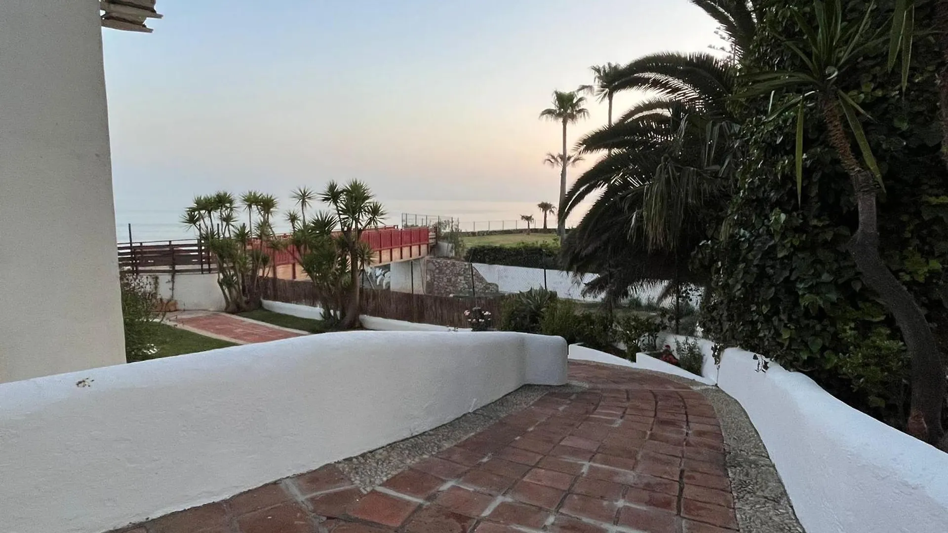 Dona Lola Apartment Sitio de Calahonda